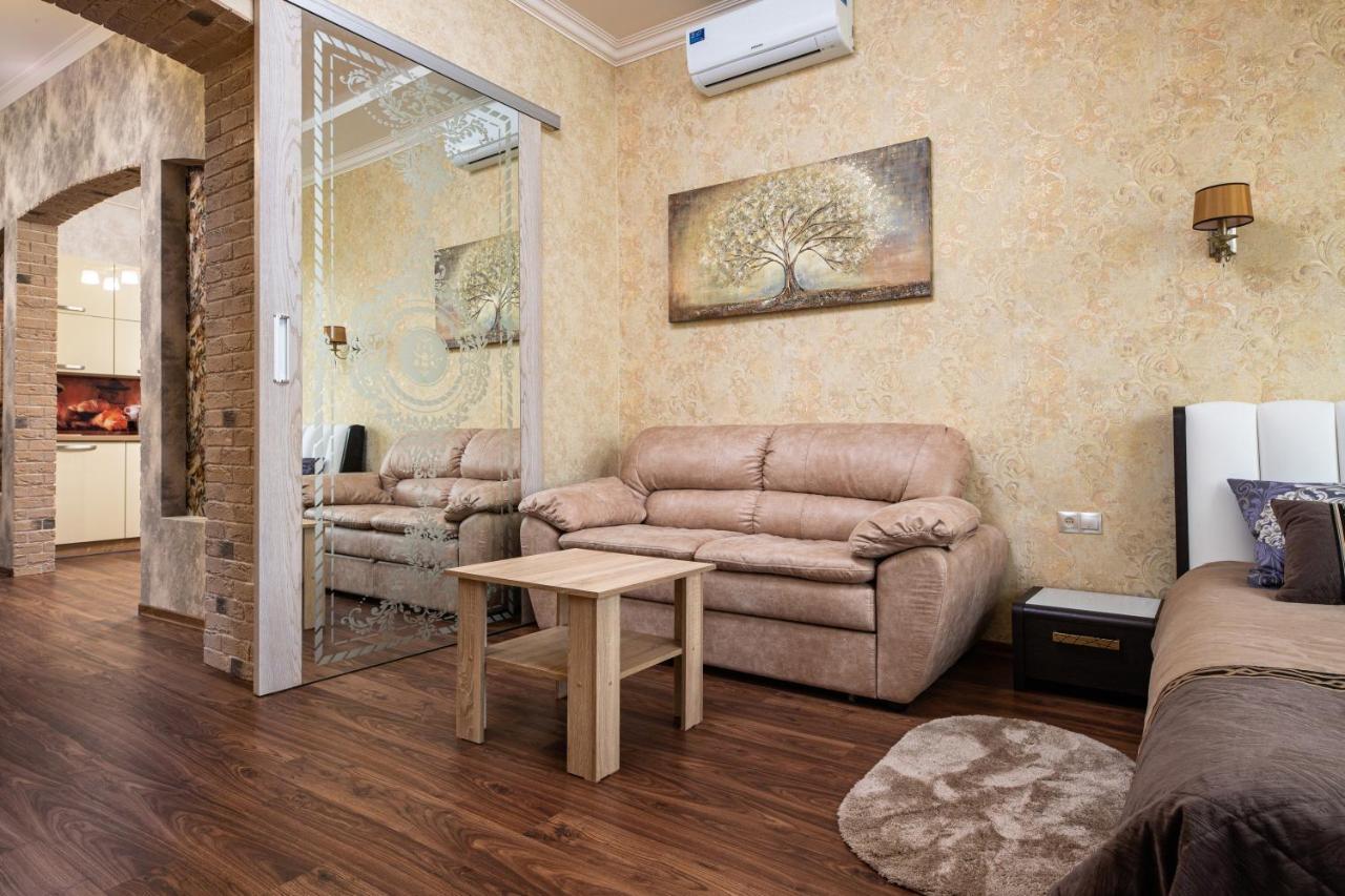 Historic Apartment Sofia In The Old Town Lviv Kültér fotó